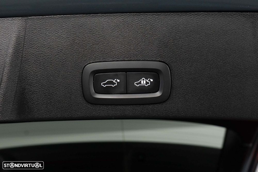 Volvo XC 40 1.5 T5 PHEV Inscription Expression - 17