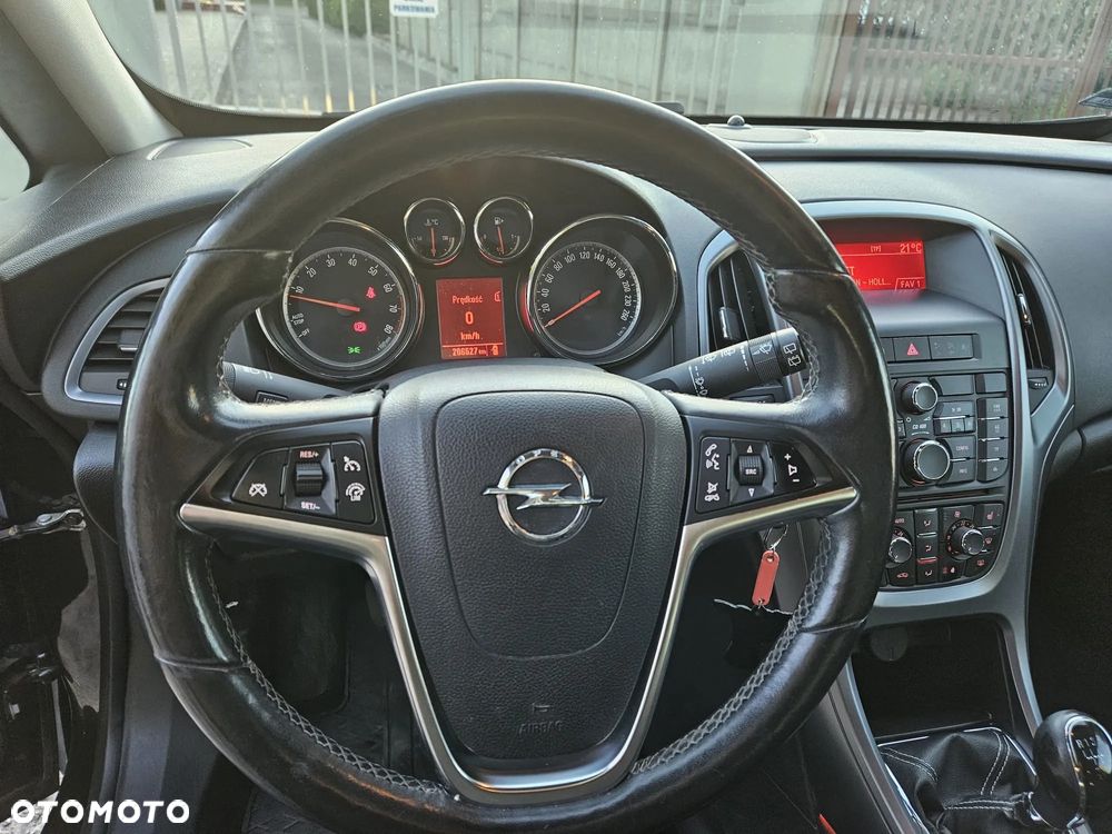 Opel Astra - 4