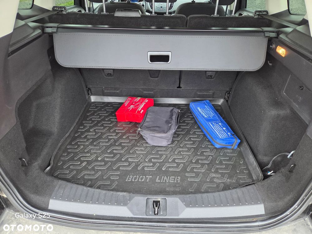 Ford Kuga 2.0 TDCi 4WD Trend - 12