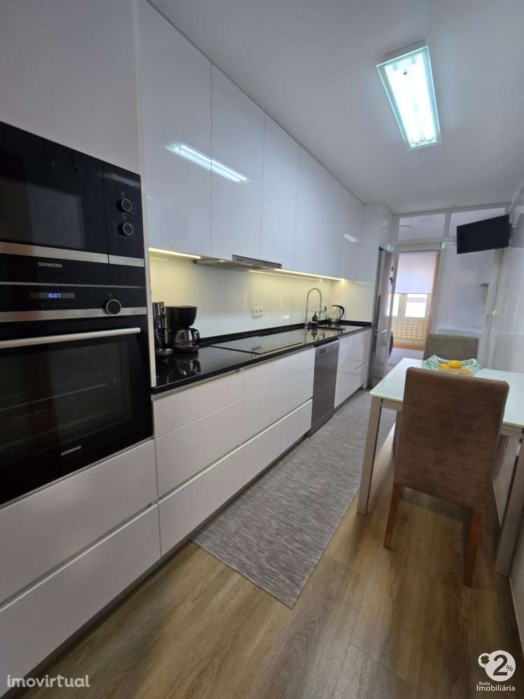 Apartamento T2 em Custóias - Grande imagem: 5/18