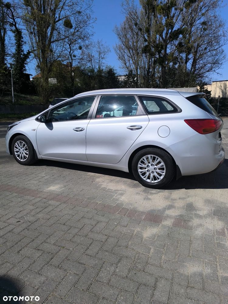 Kia Ceed 1.6 GDI M - 3