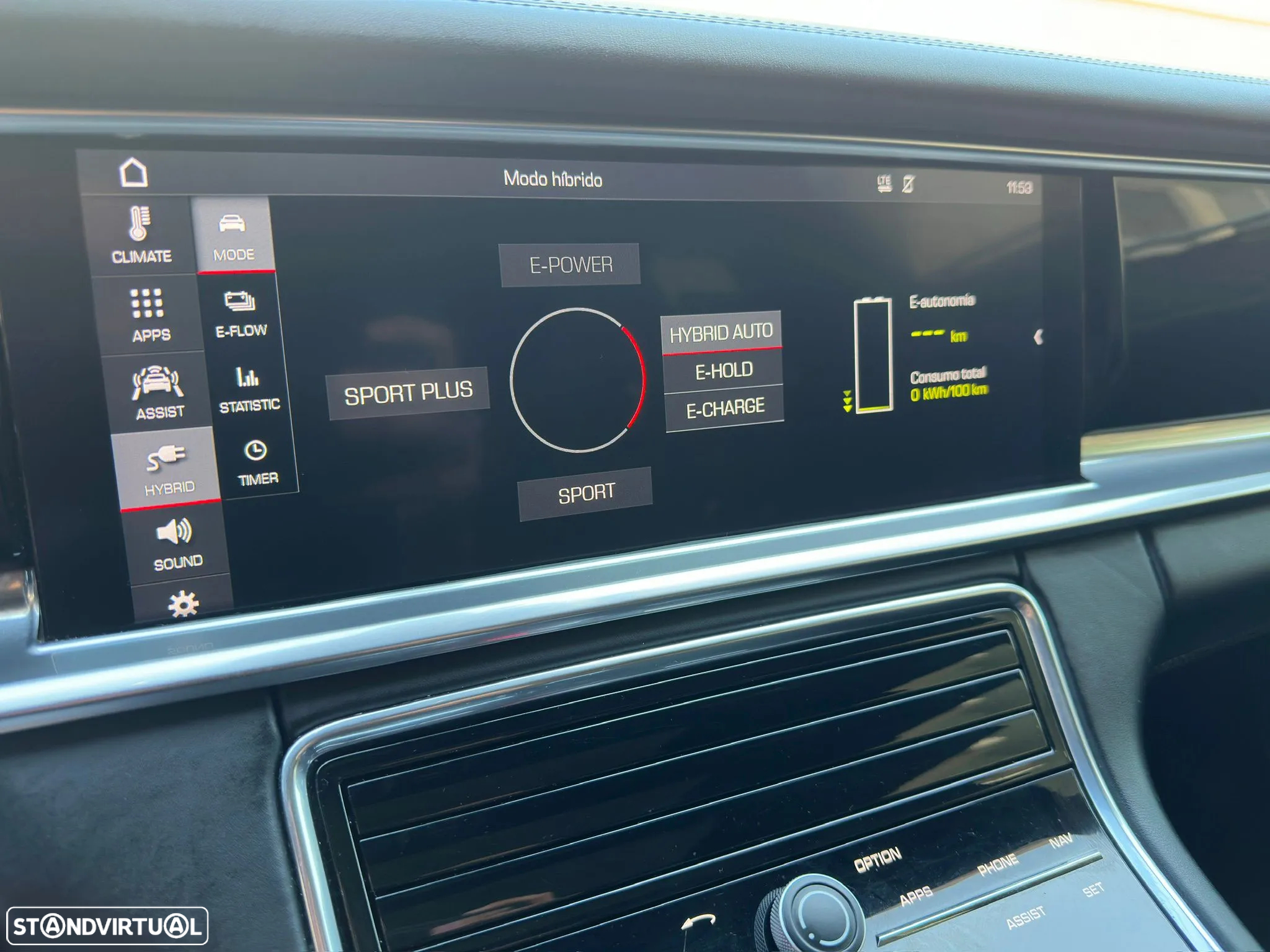Porsche Panamera 4 E-Hybrid Platinum Edition com PDLS - 34