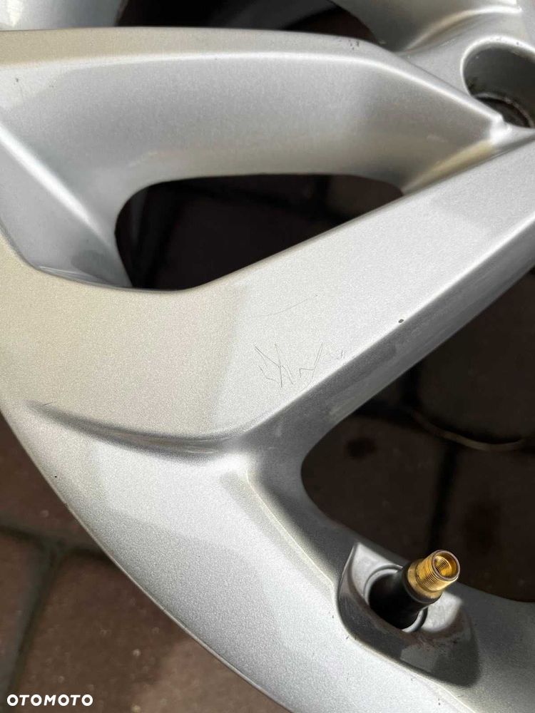 Oryginalne alufelgi Hyundai 5x114,3 17 cali CZUJNIKI Tucson IX35 SANTA - 10