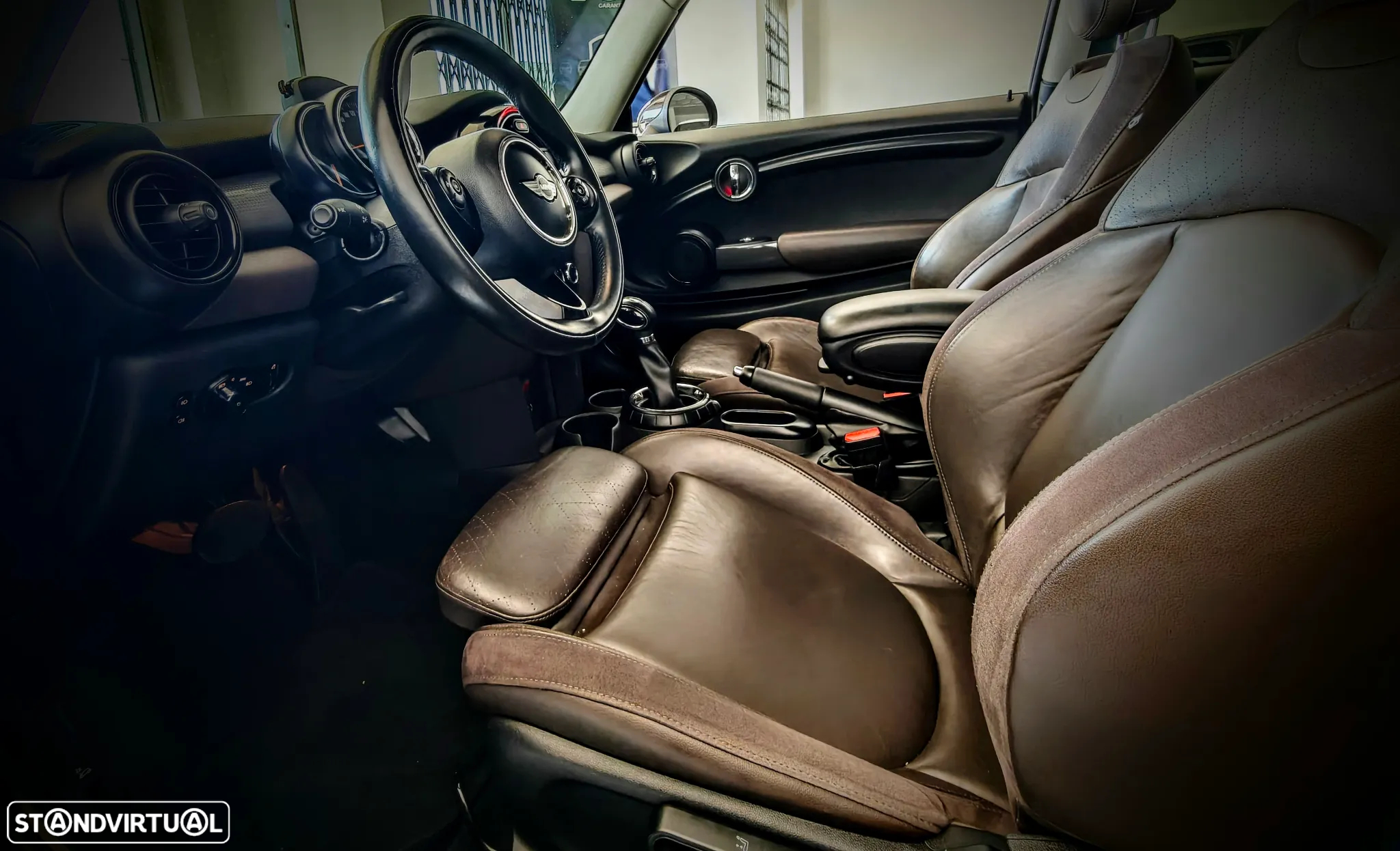 MINI 3 Portas Cooper Premium Resolute Edition Auto - 7