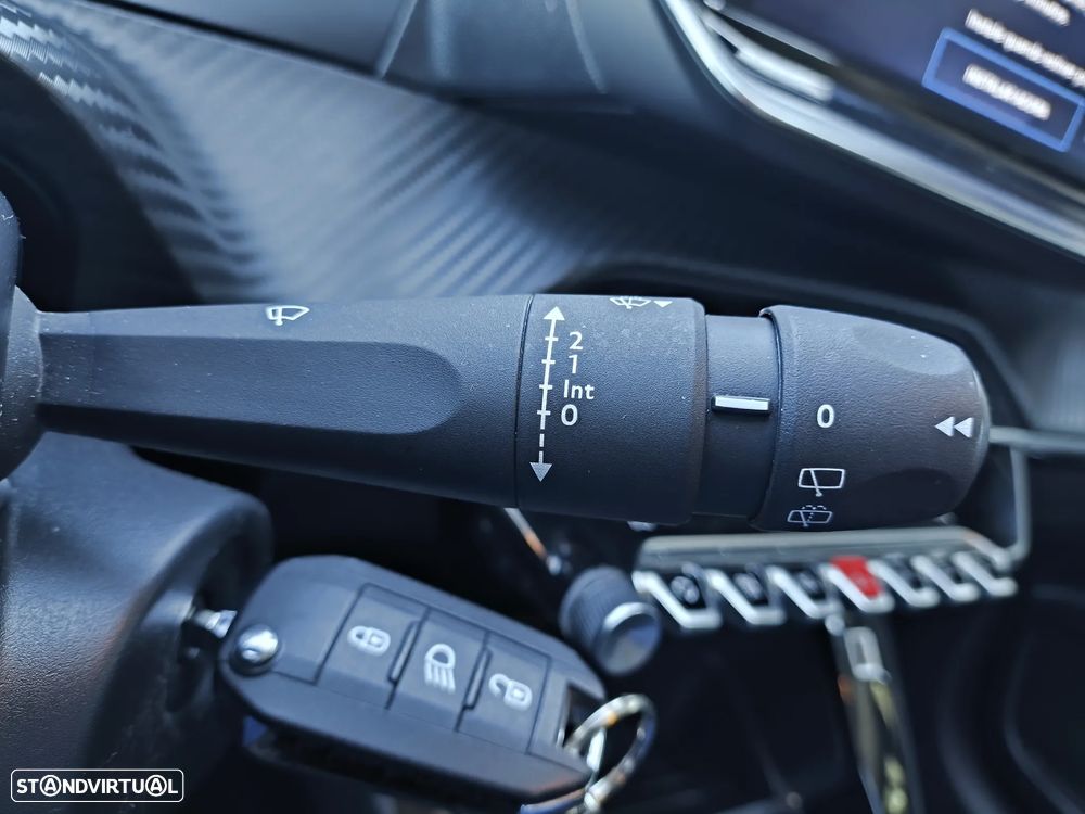 Peugeot 208 1.2 PureTech Active - 23