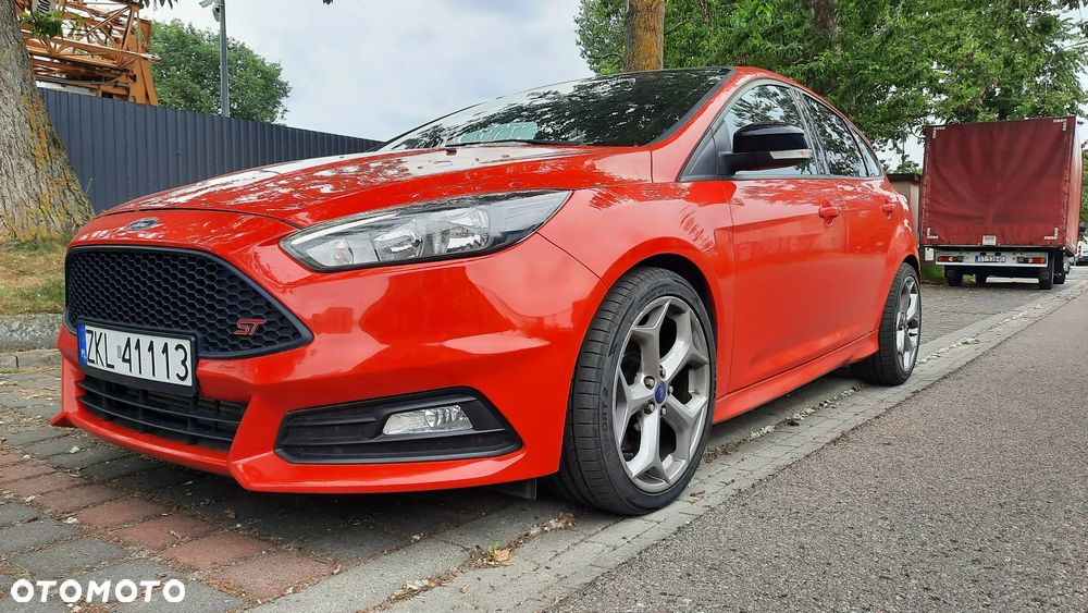 Ford Focus 2.0 TDCi ST-2 - 14
