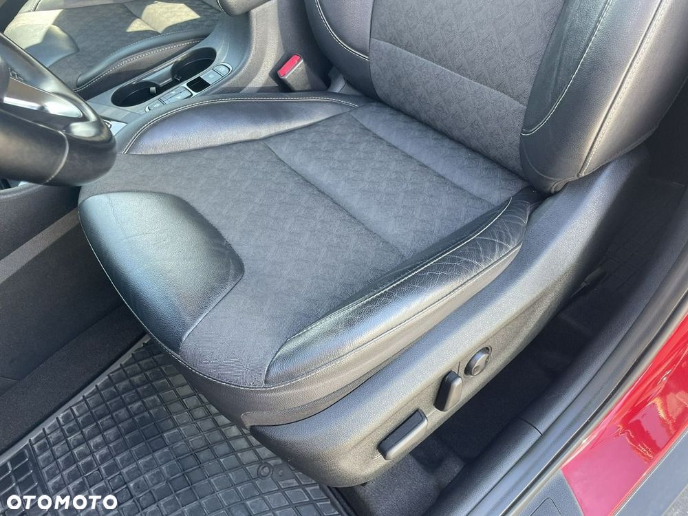 Kia Niro 1.6 GDI Hybrid L Business Line - 12