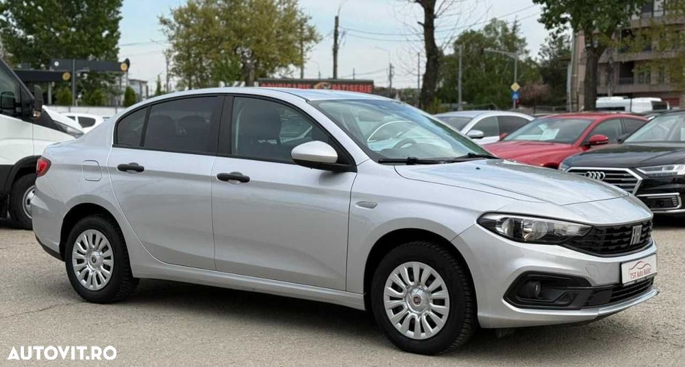 Fiat Tipo - 12