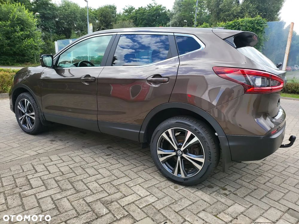 Nissan Qashqai 1.3 DIG-T N-WAY - 3