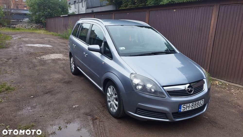 Opel Zafira 1.8 Cosmo - 3