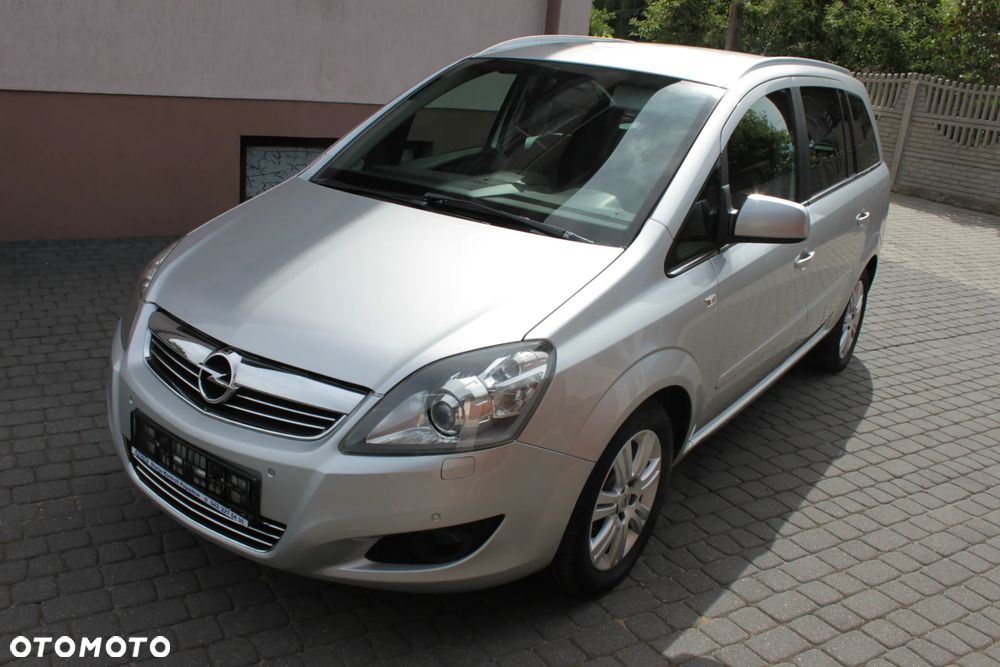 Opel Zafira - 3