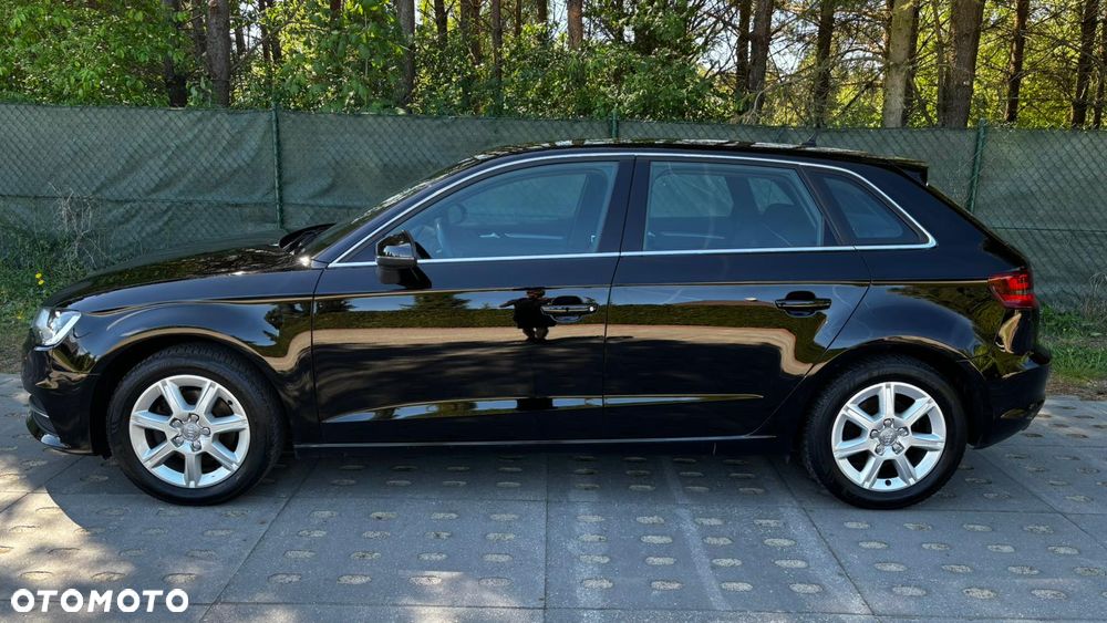 Audi A3 Sportback - 10