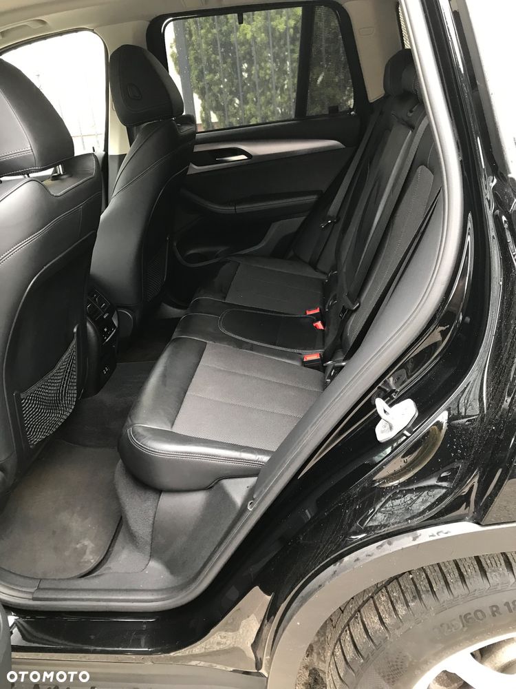 BMW X3 xDrive20d - 7