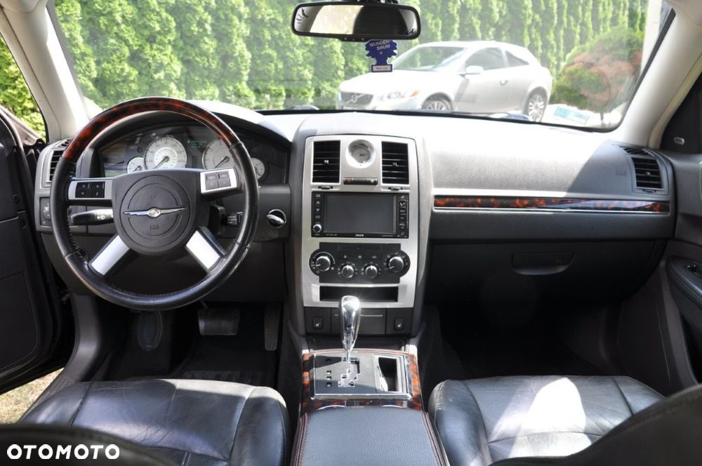 Chrysler 300C 5.7 Automatik - 12