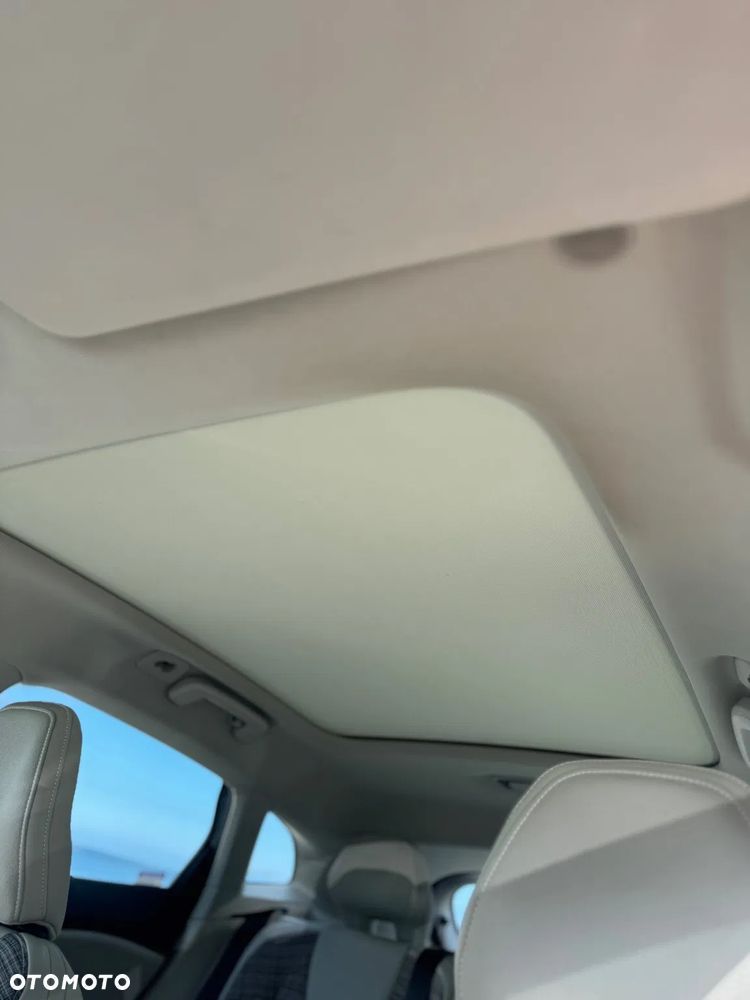 Volvo V40 D4 Drive-E Inscription - 19