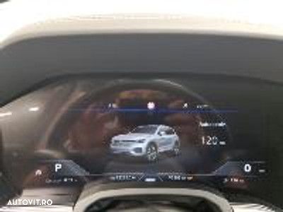 Volkswagen Touareg - 9