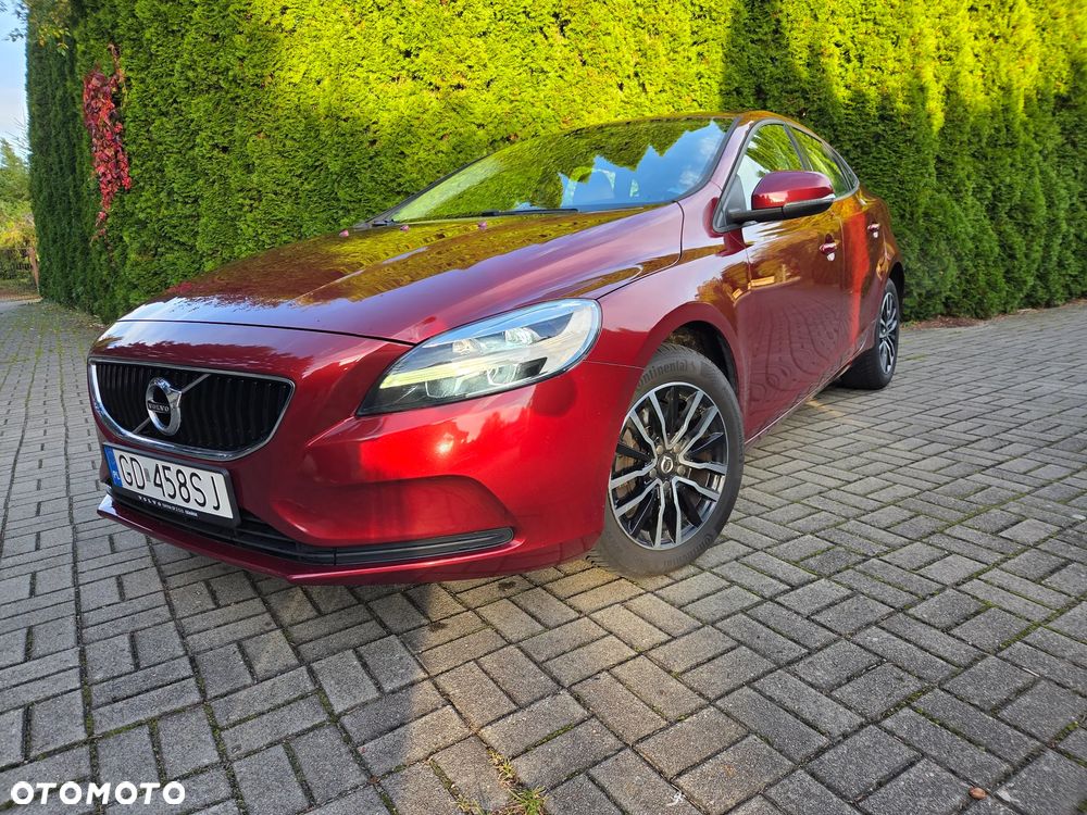 Volvo V40 - 1