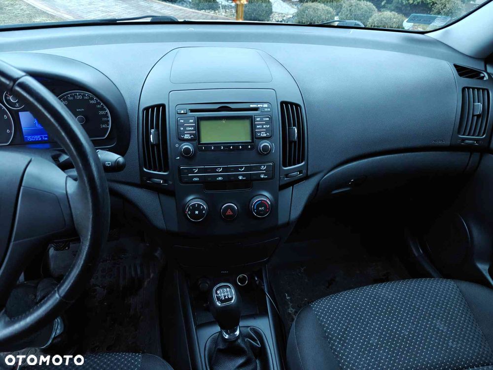 Hyundai i30 1.6 CRDi Base - 8