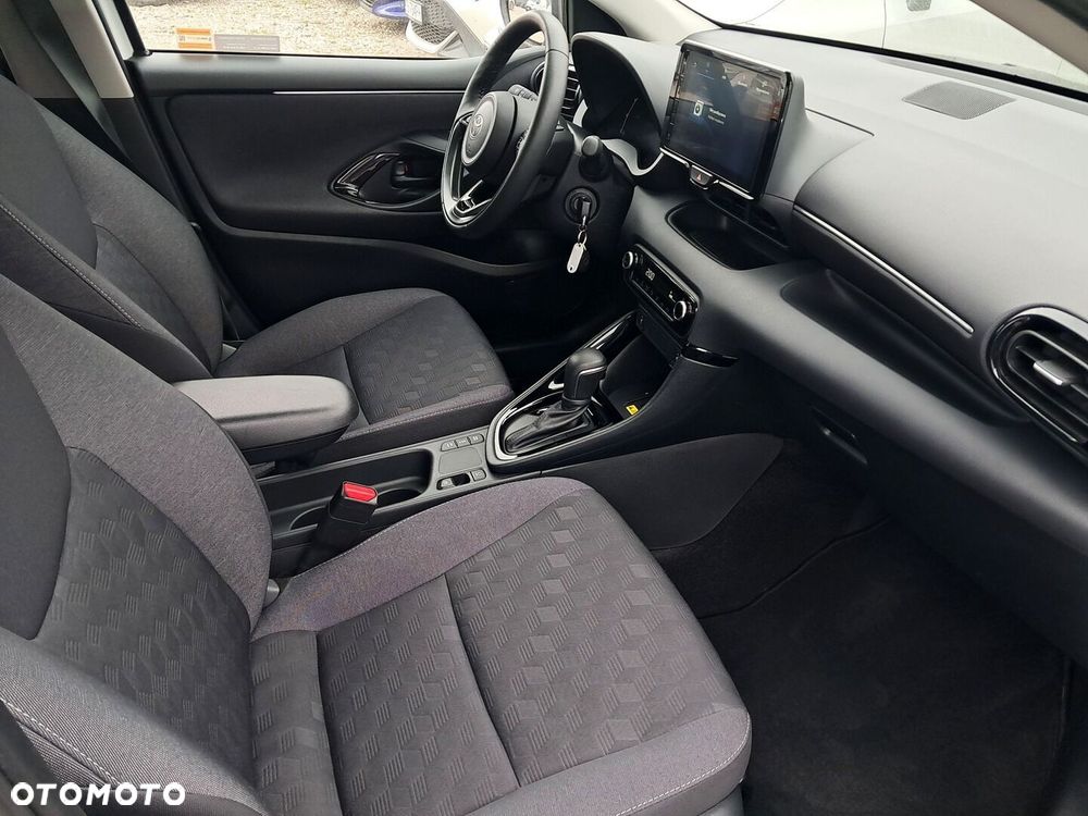 Toyota Yaris Hybrid 1.5 Style - 10