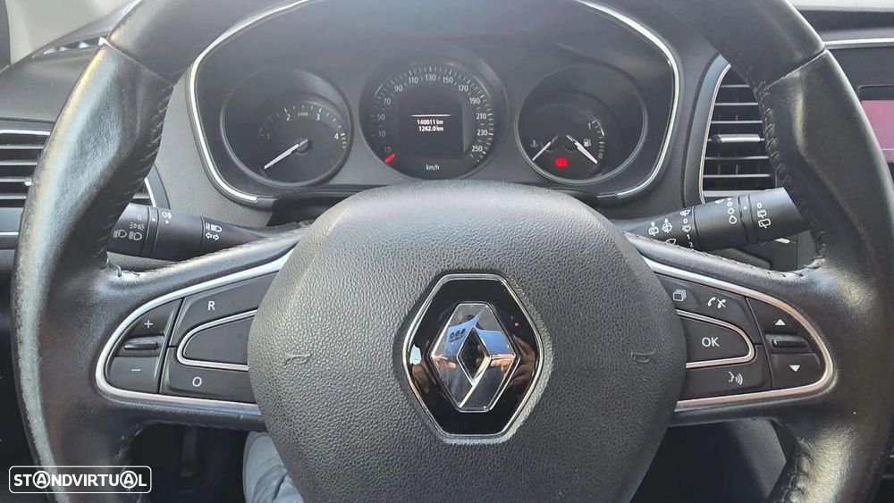 Renault Mégane Sport Tourer - 11