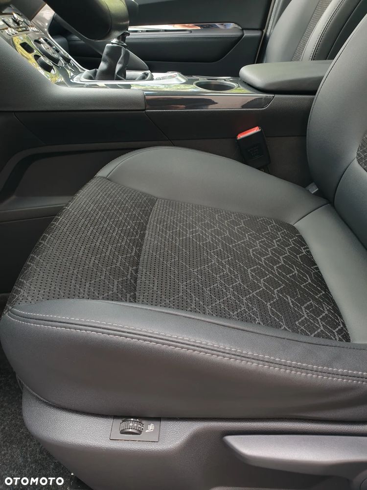 Peugeot 3008 HDi 150 Allure - 9