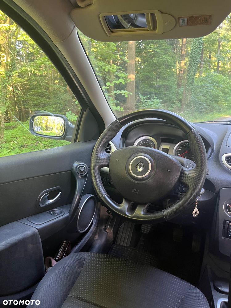 Renault Clio - 4