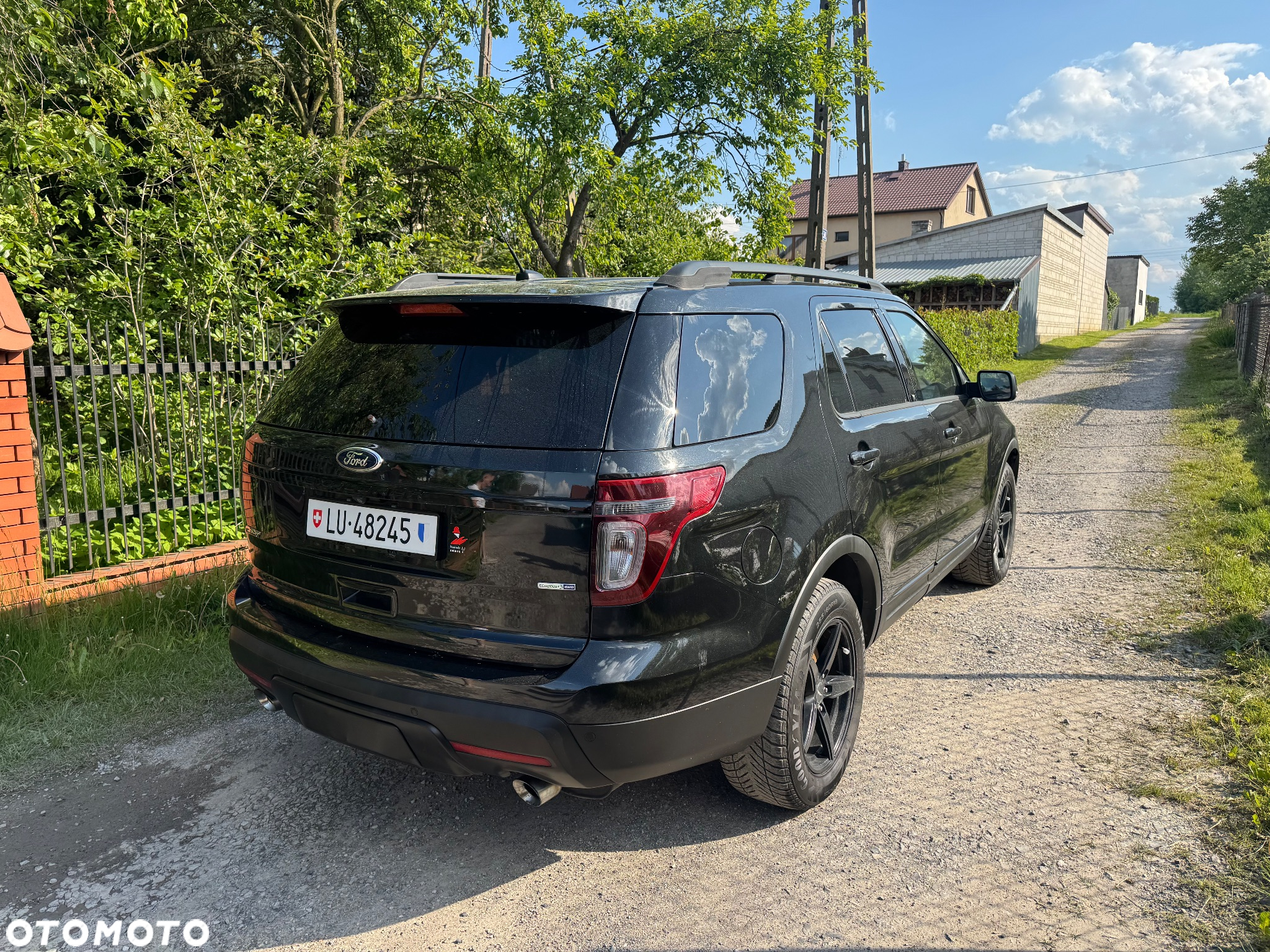 Ford Explorer - 5