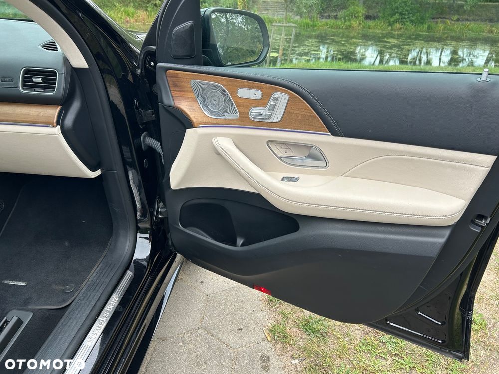 Mercedes-Benz GLE - 25