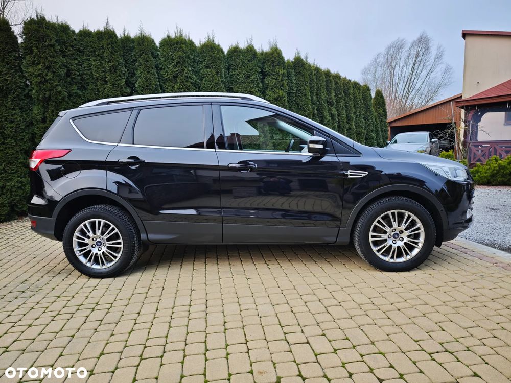 Ford Kuga 2.0 TDCi 4x4 Titanium - 4