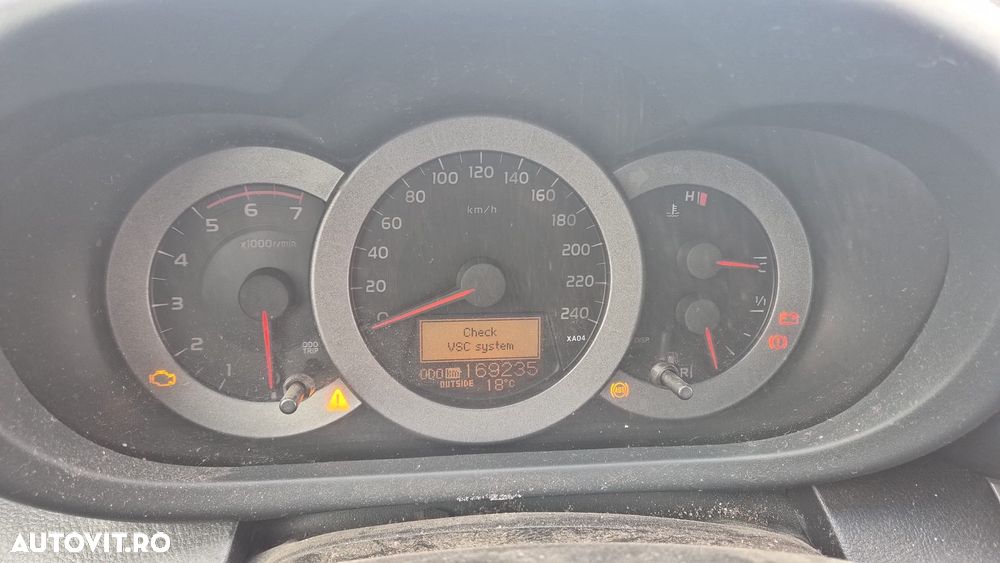 DEZMEMBREZ TOYOTA RAV4 - 3
