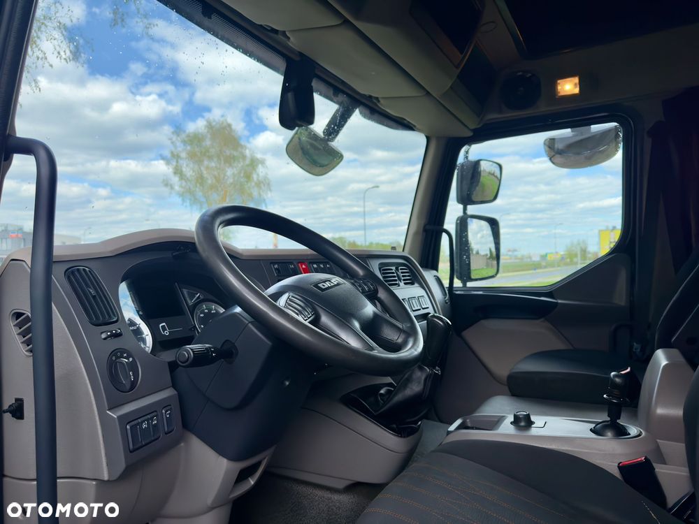 DAF LF 260 , WINDA ,18 EP, SALON PL ,Firanka obustronna + klamry, Bezwypadkowy  , Spanie z tyłu x2 , Dach otwierany , Drzwi - 8