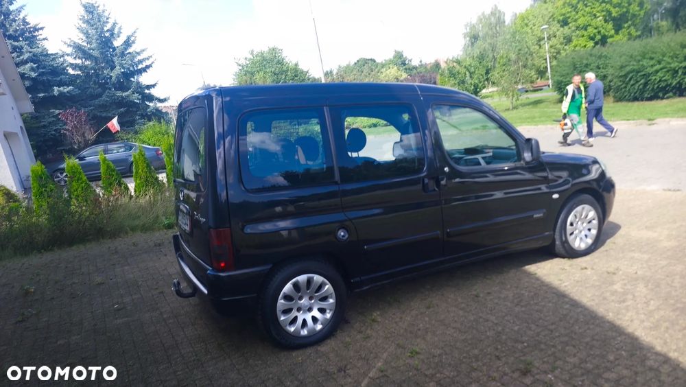 Citroën Berlingo 1.6i Pakiet Plus - 12