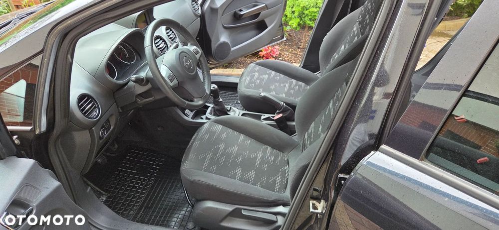 Opel Corsa 1.4 16V Enjoy - 7
