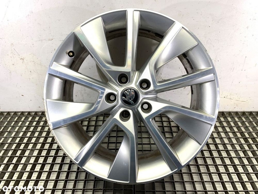 FELGA ALUMINIOWA 18 7J 5X112 57,1 ET 45     57A601025L - 1