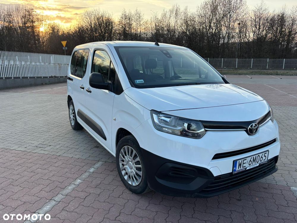 Toyota Proace City Verso 1.5 D-4D Business - 2