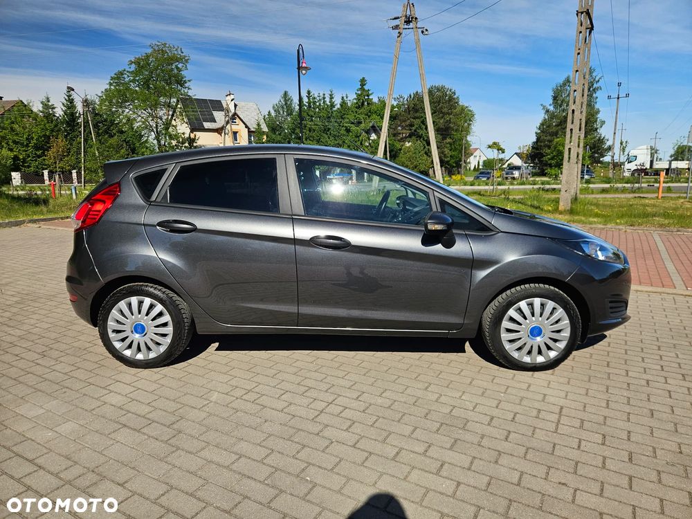 Ford Fiesta 1.25 Titanium EU5 - 4