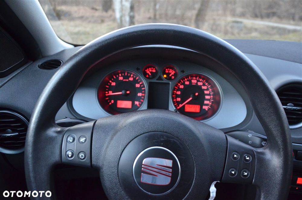 Seat Ibiza SC 1.4 16V Reference - 14