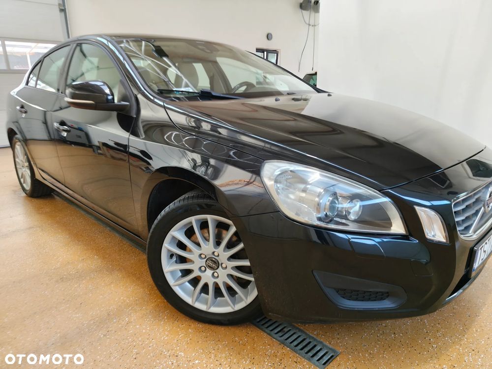Volvo S60 T3 Edition Pro - 8