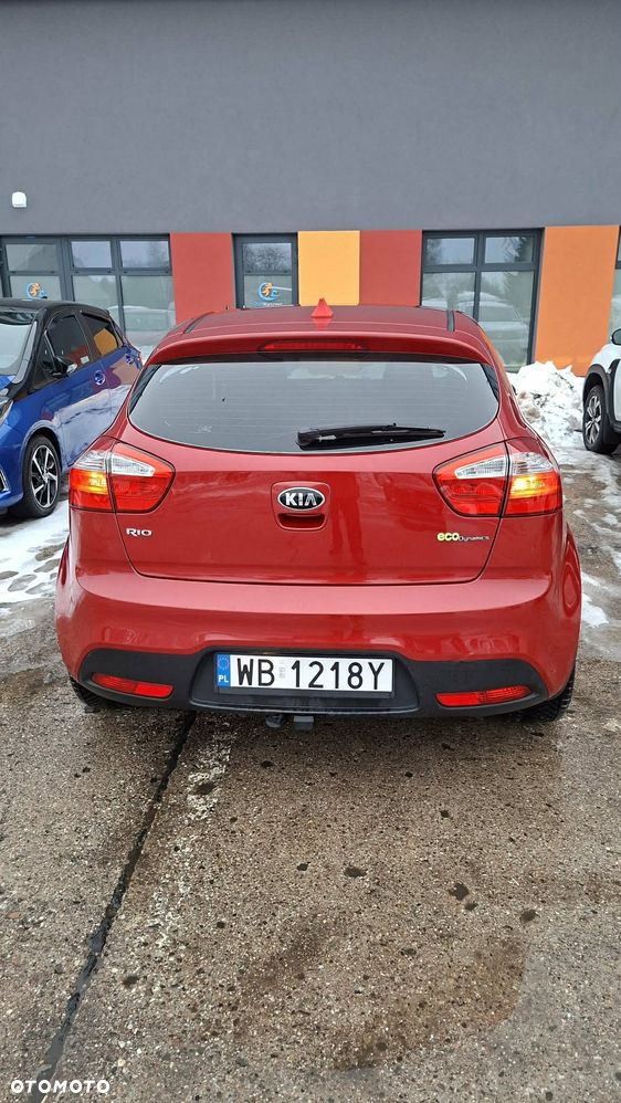 Kia Rio 1.2 Attract - 6
