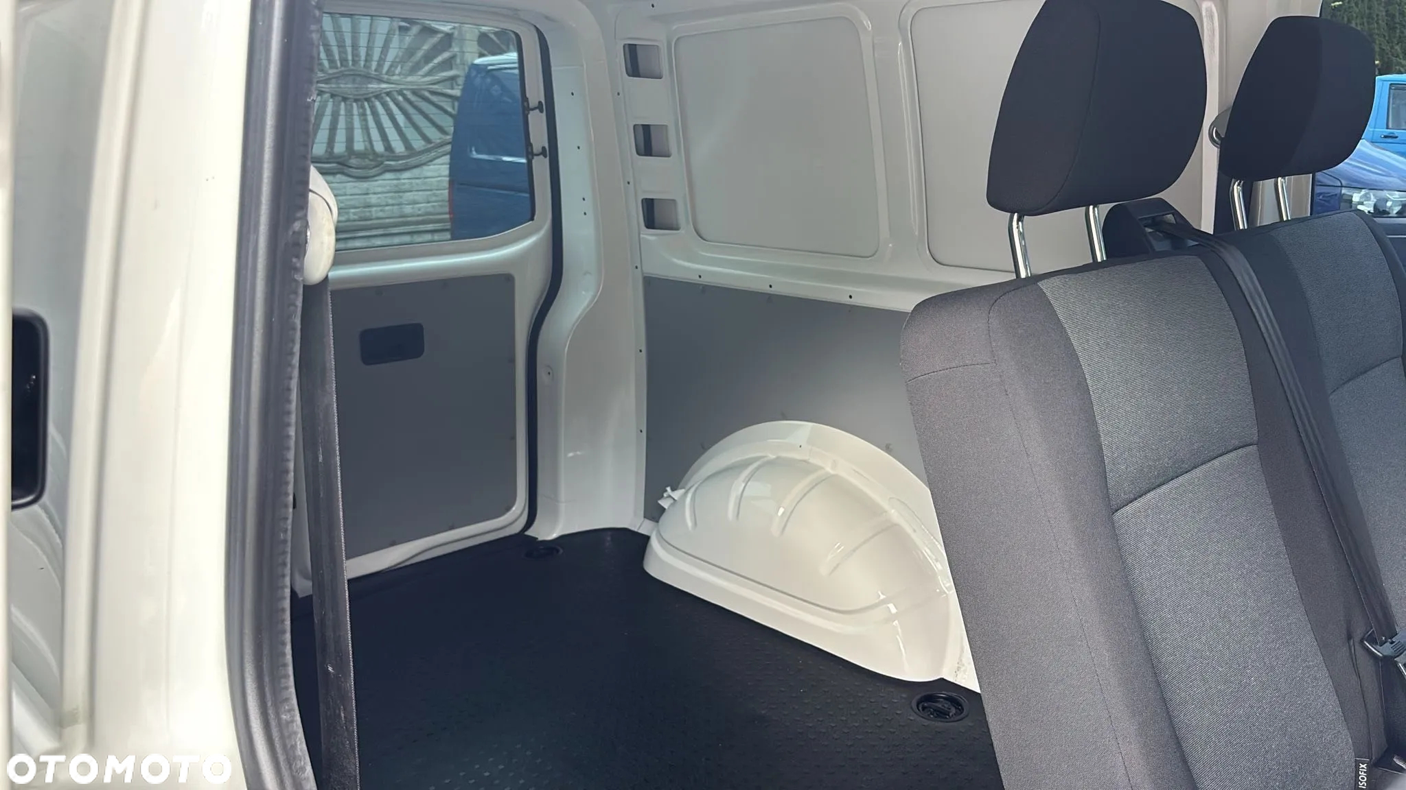 Volkswagen Transporter T6 TDI L2H1 Mixt - 23