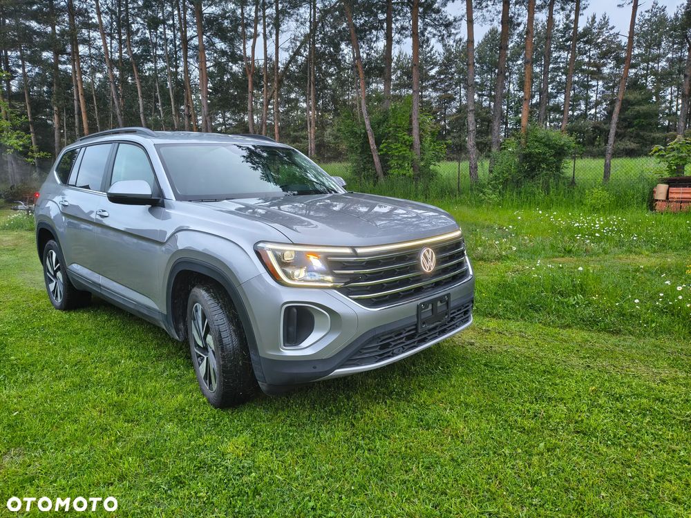 Volkswagen Atlas - 1