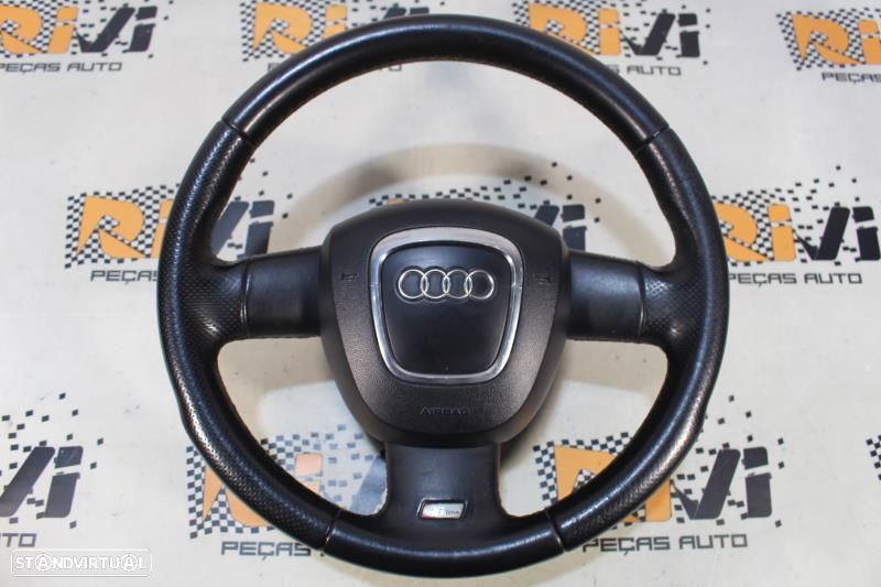 Volante Audi A4 (8Ec, B7)  Volante Audi A3 8P / A4 B6 B7 B8 / A5 8T / - 2