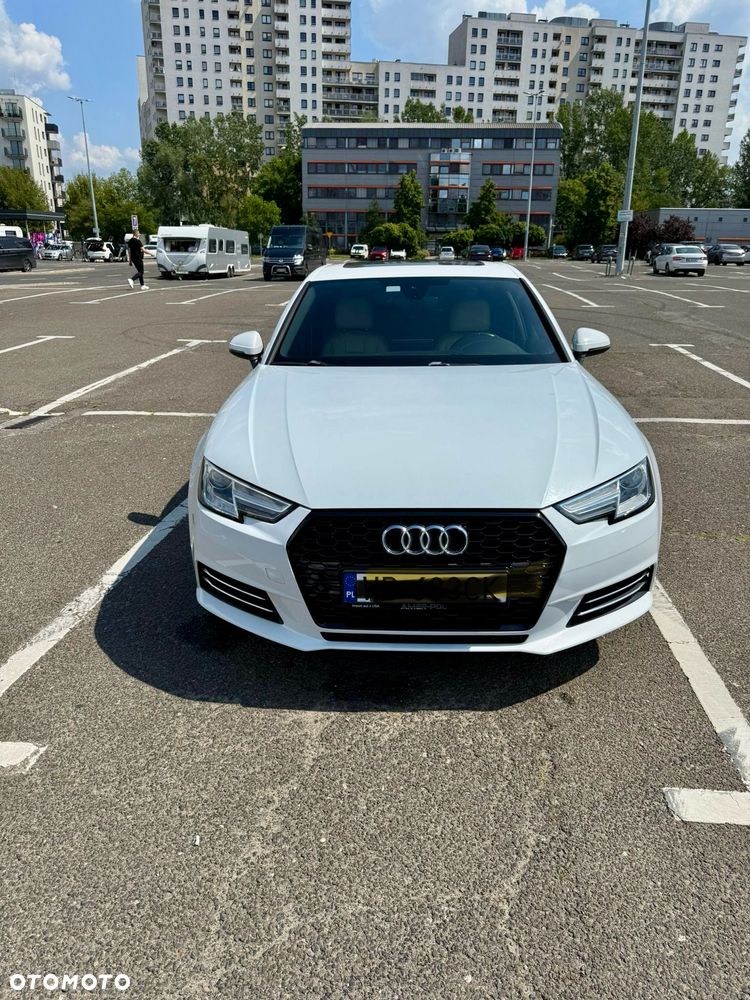 Audi A4 Limousine - 10