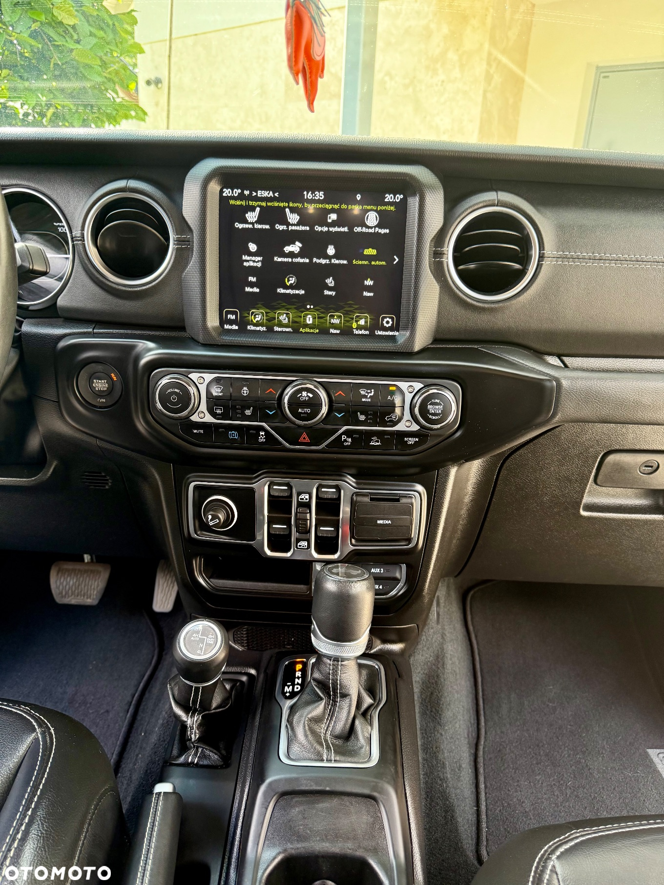 Jeep Wrangler - 18