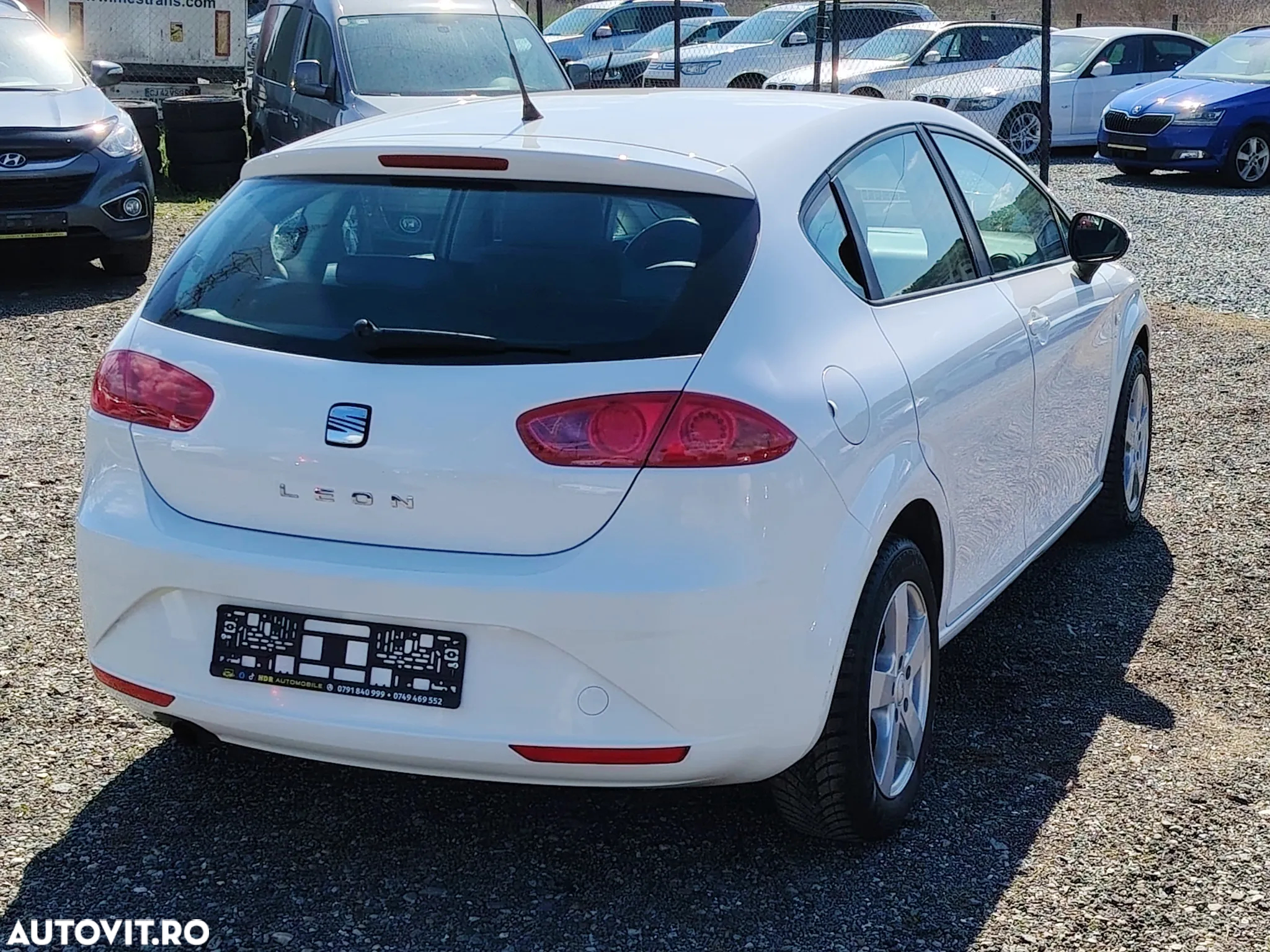 Seat Leon 1.6 TDI Reference - 12