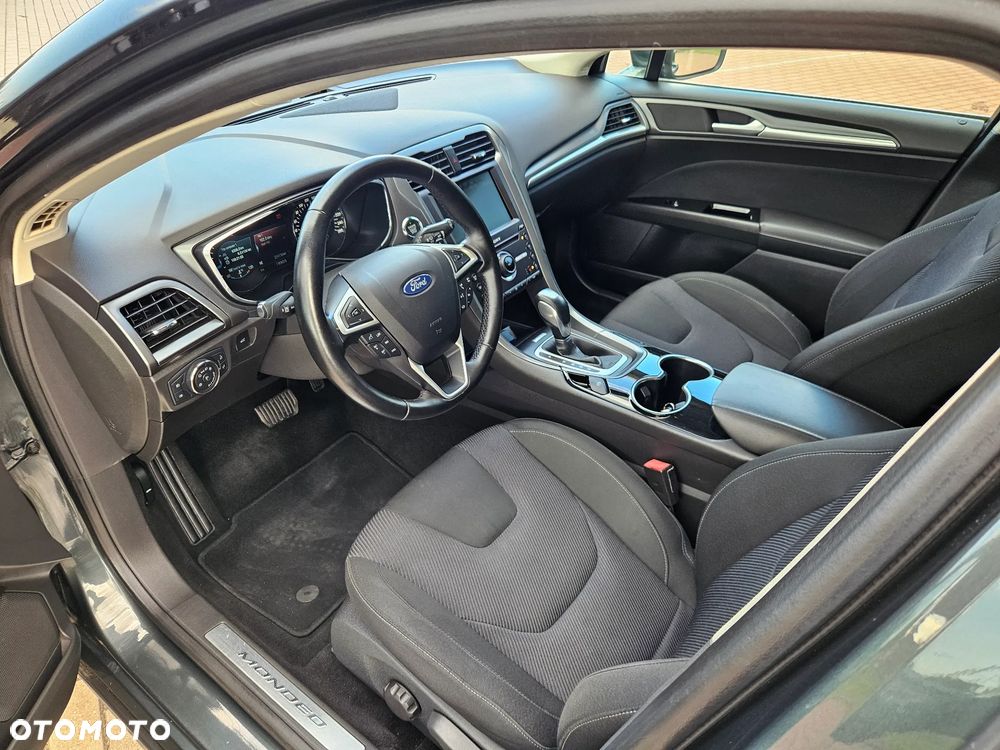 Ford Mondeo 2.0 TDCi Bi-Turbo PowerShift-Aut Titanium - 9