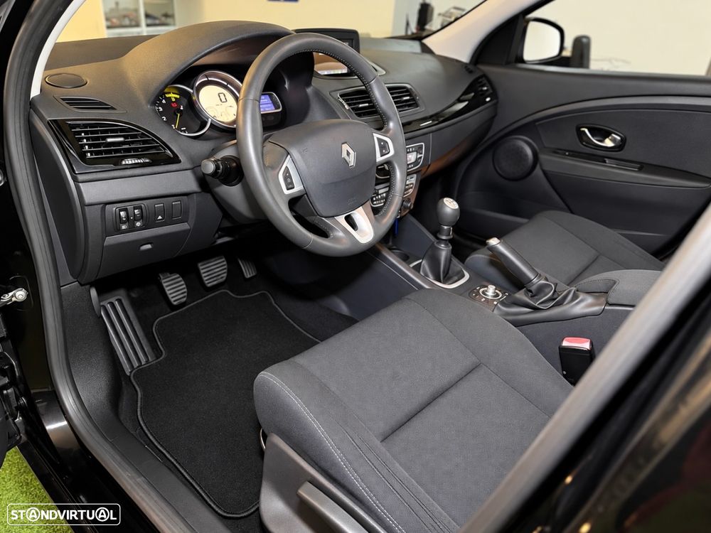 Renault Mégane 1.5 dCi Dynamique - 15