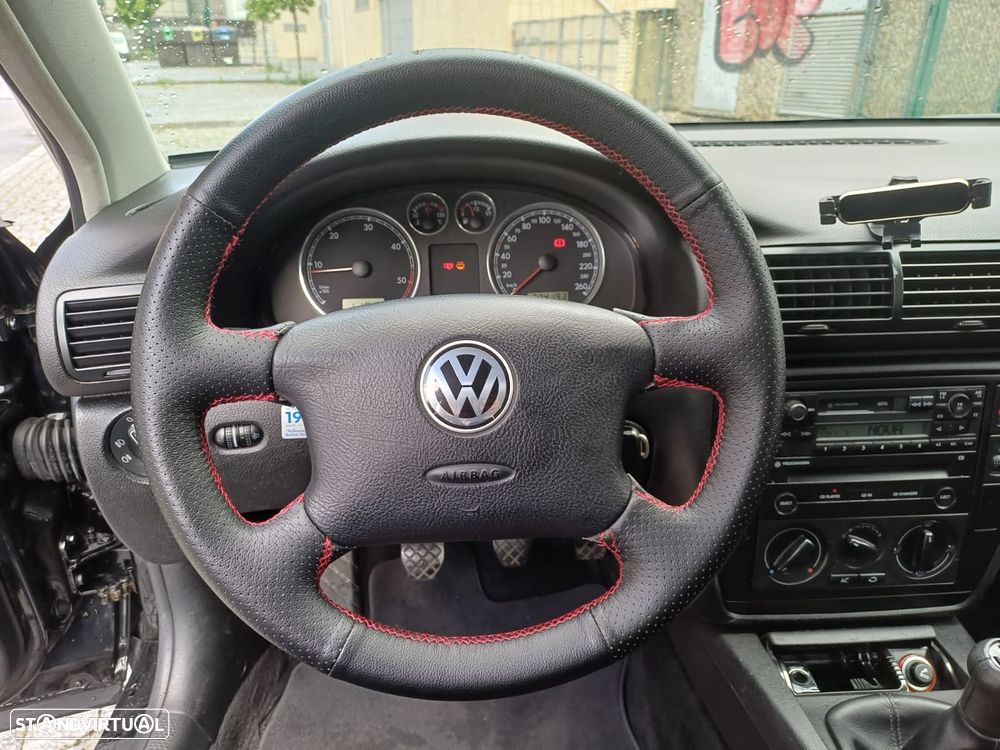 VW Passat Variant 1.9 TDi Confortline - 21