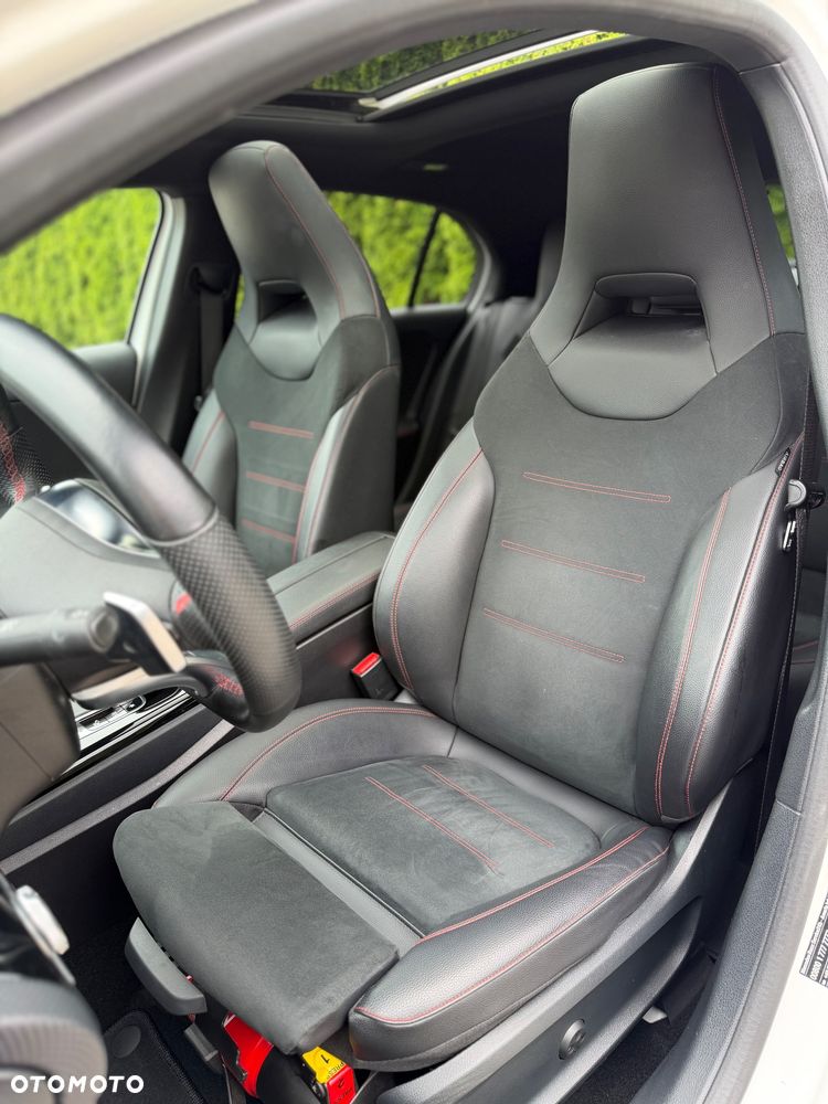 Mercedes-Benz Klasa A 200 AMG Line 7G-DCT - 12