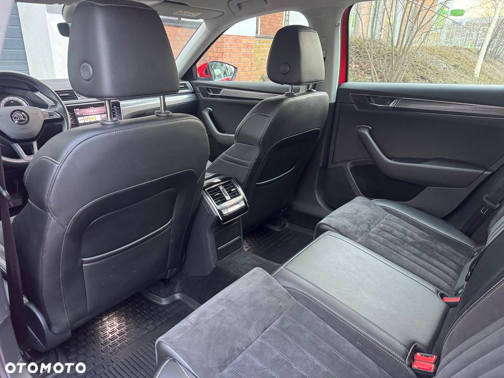 Skoda Superb 2.0 TDI DSG Style - 14